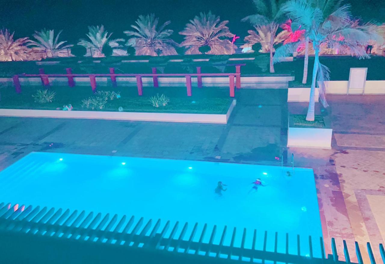 Apartment موج البحر ابراج الشاطئ مدينه الملك عبدالله الاقتصاديه عوائل فقط