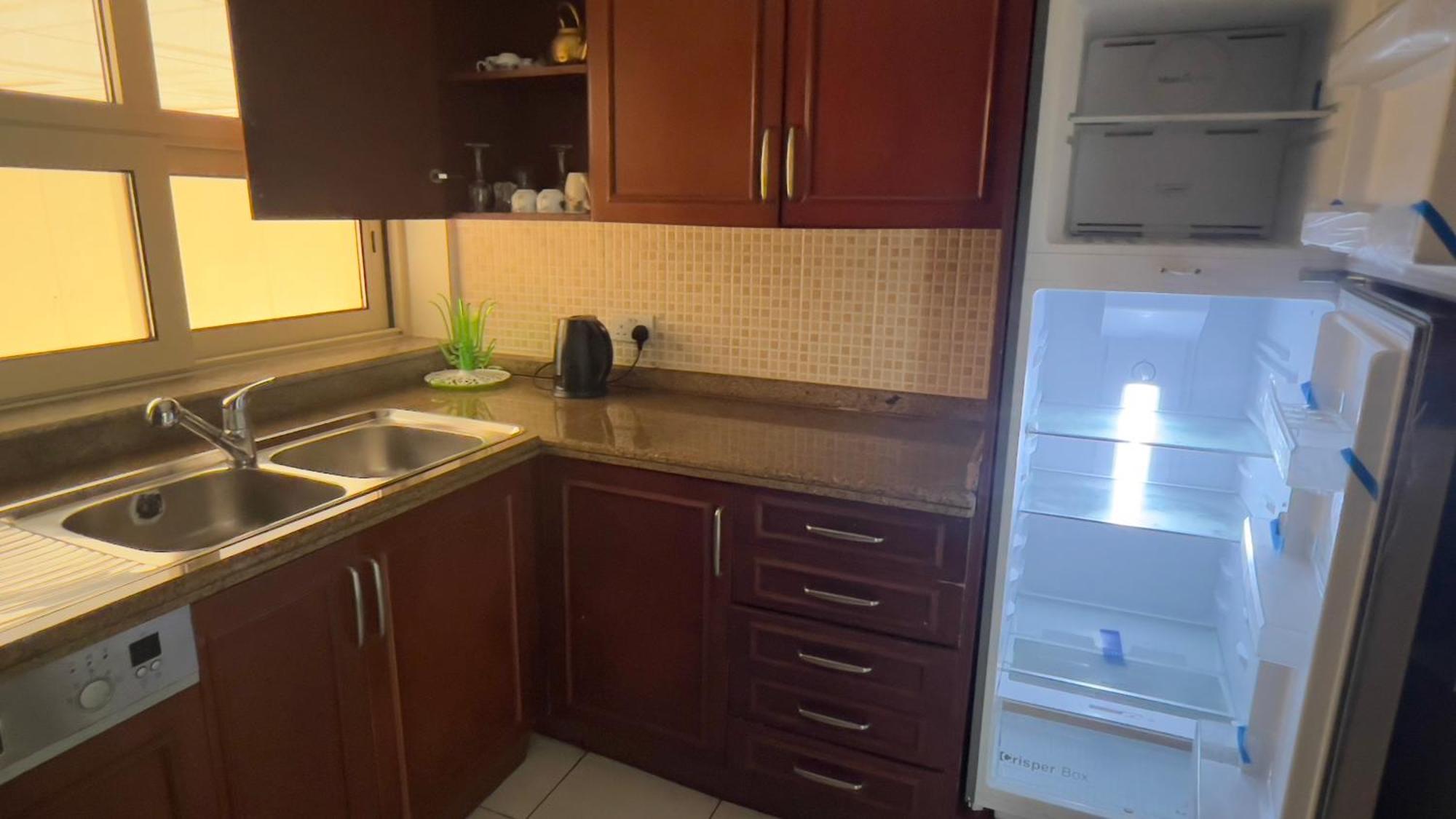 موج البحر ابراج الشاطئ مدينه الملك عبدالله الاقتصاديه عوائل فقط Apartment