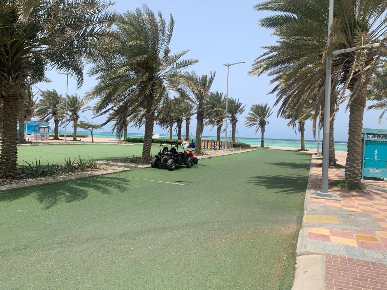 موج البحر ابراج الشاطئ مدينه الملك عبدالله الاقتصاديه عوائل فقط * King Abdullah Economic City